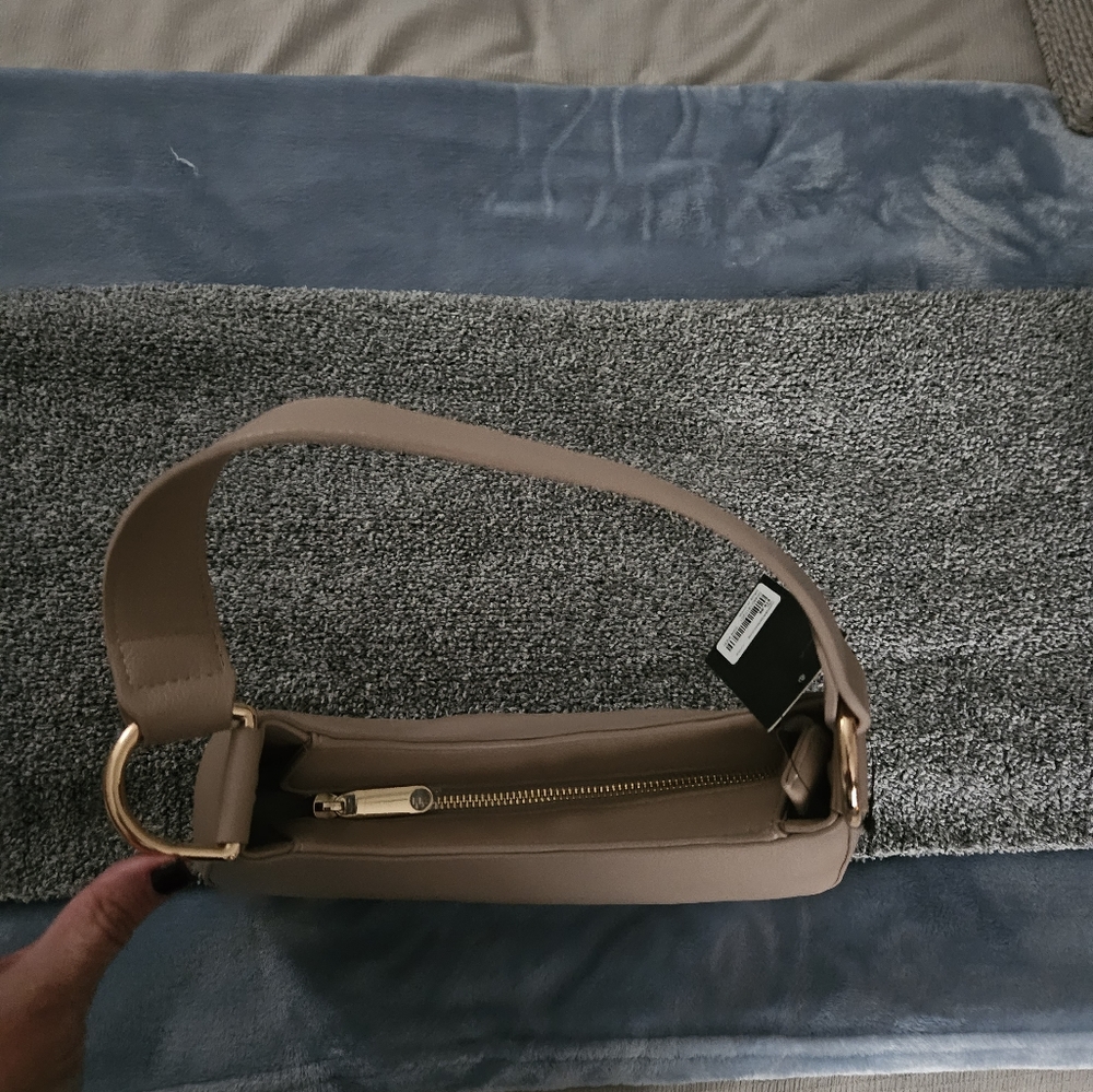 Small purse - Picture 3 of 3